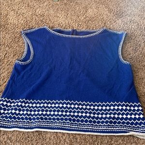 Blue cotton tank top shell with white embroidery